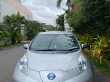 Nissan Leaf AZE0 G Grade 2013 Car