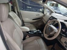 https://riyasewana.com/uploads/nissan-leaf-aze0-21544346644.jpg