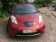 Nissan LEAF 2012 Car