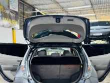 https://riyasewana.com/uploads/nissan-leaf-aze0-30224023752.jpg