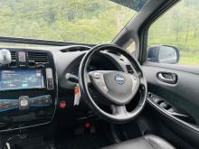 https://riyasewana.com/uploads/nissan-leaf-azeo-110003324022.jpg