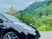 https://riyasewana.com/uploads/nissan-leaf-azeo-110003324853.jpg