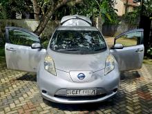 https://riyasewana.com/uploads/nissan-leaf-azeo-1215583717056.jpg