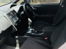 https://riyasewana.com/uploads/nissan-leaf-azeo-1514590017245.jpg