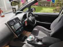 https://riyasewana.com/uploads/nissan-leaf-azeo-192050134402.jpg