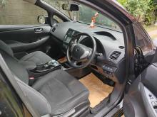 https://riyasewana.com/uploads/nissan-leaf-azeo-192051156355.jpg