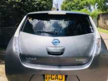 https://riyasewana.com/uploads/nissan-leaf-azeo-2013-1514574612403.jpg