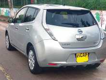 https://riyasewana.com/uploads/nissan-leaf-azeo-2013-58473012052.jpg