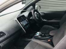 https://riyasewana.com/uploads/nissan-leaf-azeo-2014-1511091413004.jpg