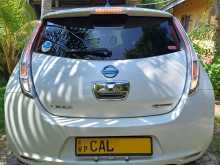 https://riyasewana.com/uploads/nissan-leaf-azeo-2014-616541212643.jpg