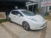 https://riyasewana.com/uploads/nissan-leaf-azeo-2015-30413812443.jpg