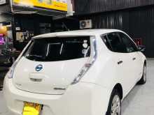 https://riyasewana.com/uploads/nissan-leaf-azeo-2015-79454912022.jpg