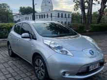 Nissan Leaf AZEO G Grade 2014 Car