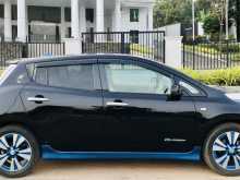 https://riyasewana.com/uploads/nissan-leaf-azeo-2617380222603.jpg