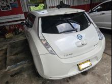 https://riyasewana.com/uploads/nissan-leaf-azeo-314201117986.jpg