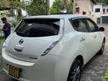 https://riyasewana.com/uploads/nissan-leaf-azeo-51932154872.jpg