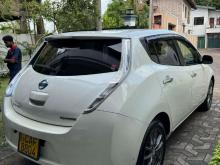 https://riyasewana.com/uploads/nissan-leaf-azeo-52016486914.jpg