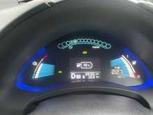 https://riyasewana.com/uploads/nissan-leaf-azeo-716595222893.jpg