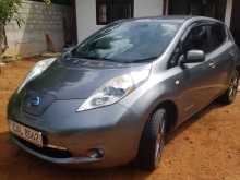 Nissan Leaf G Grade 2013 Car