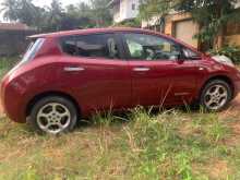 https://riyasewana.com/uploads/nissan-leaf-g-2014-1620375012284.jpg