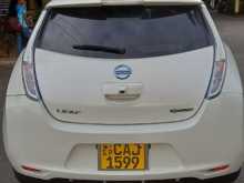 https://riyasewana.com/uploads/nissan-leaf-g-2014-1817353812102.jpg