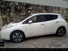 https://riyasewana.com/uploads/nissan-leaf-g-21102946922.jpg