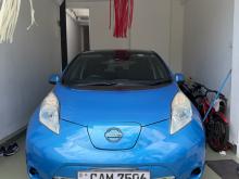 Nissan Leaf S 2014 Car