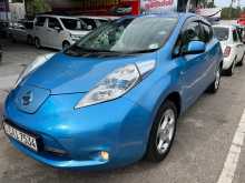 Nissan Leaf UK 2013 Car