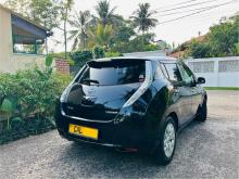 https://riyasewana.com/uploads/nissan-leaf-x-1020551424063.jpg