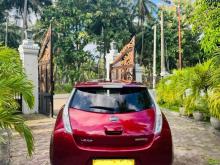 https://riyasewana.com/uploads/nissan-leaf-zeo-302370824062.jpg