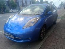 Nissan Leaf 2013 Car
