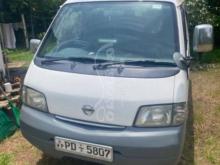 Nissan Lion Face 2007 Van