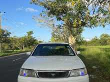 Nissan Lurid 1999 Car
