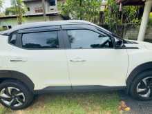 Nissan Magnite Accenta 2025 SUV