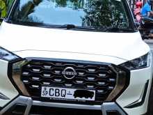 Nissan Magnite Accenta 2025 SUV