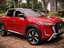 Nissan Magnite Tekna Plus EZ-Shift 2025 SUV