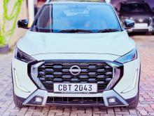 Nissan Magnite TEKNA PLUS EZ-SHIFT 2025 SUV