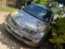 Nissan March 2002 Car
