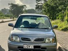 Nissan March 2001 Car