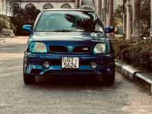 Nissan March 2000 Car