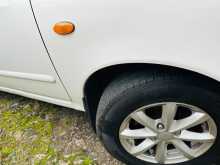 https://riyasewana.com/uploads/nissan-march-2001-2818353112433.jpg