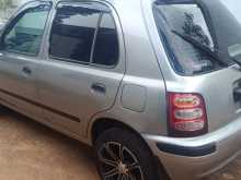 Nissan March 2001 Car