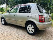 Nissan March 2000 Car