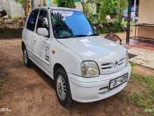 Nissan March 2001 Car