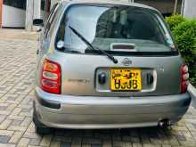 https://riyasewana.com/uploads/nissan-march-k11-2000-49293812812.jpg