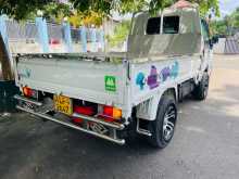 https://riyasewana.com/uploads/nissan-mitsubishi-vanet-2004-2316554112472.jpg