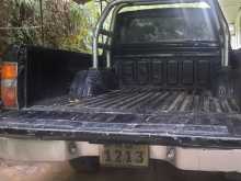 https://riyasewana.com/uploads/nissan-motor-lorry-11201230523.jpg