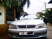 Nissan N16 2000 Car