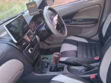 https://riyasewana.com/uploads/nissan-n-16-2000-2912425112484.jpg