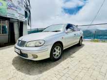 Nissan N16 2001 Car